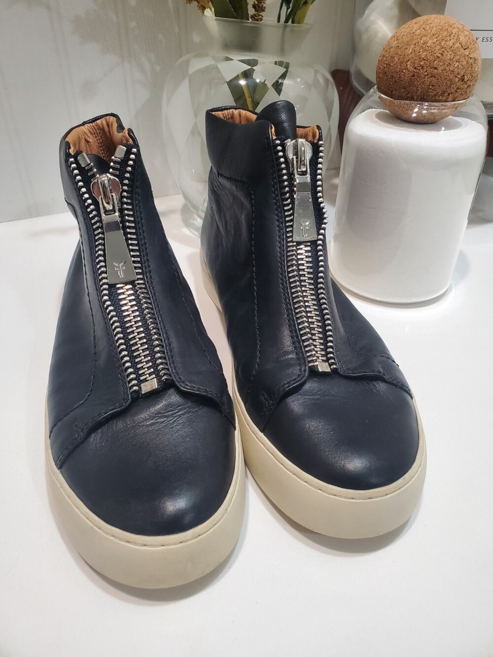 FRYE Lena Zip High Top Leather Shoes Size 8